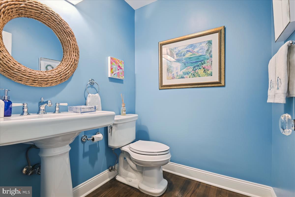 THE MEADOWS OF GREEN SPRING - Residential