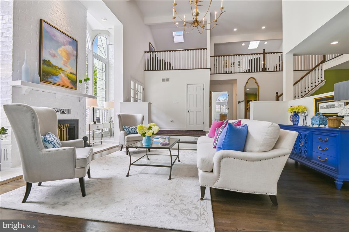 THE MEADOWS OF GREEN SPRING - Residential