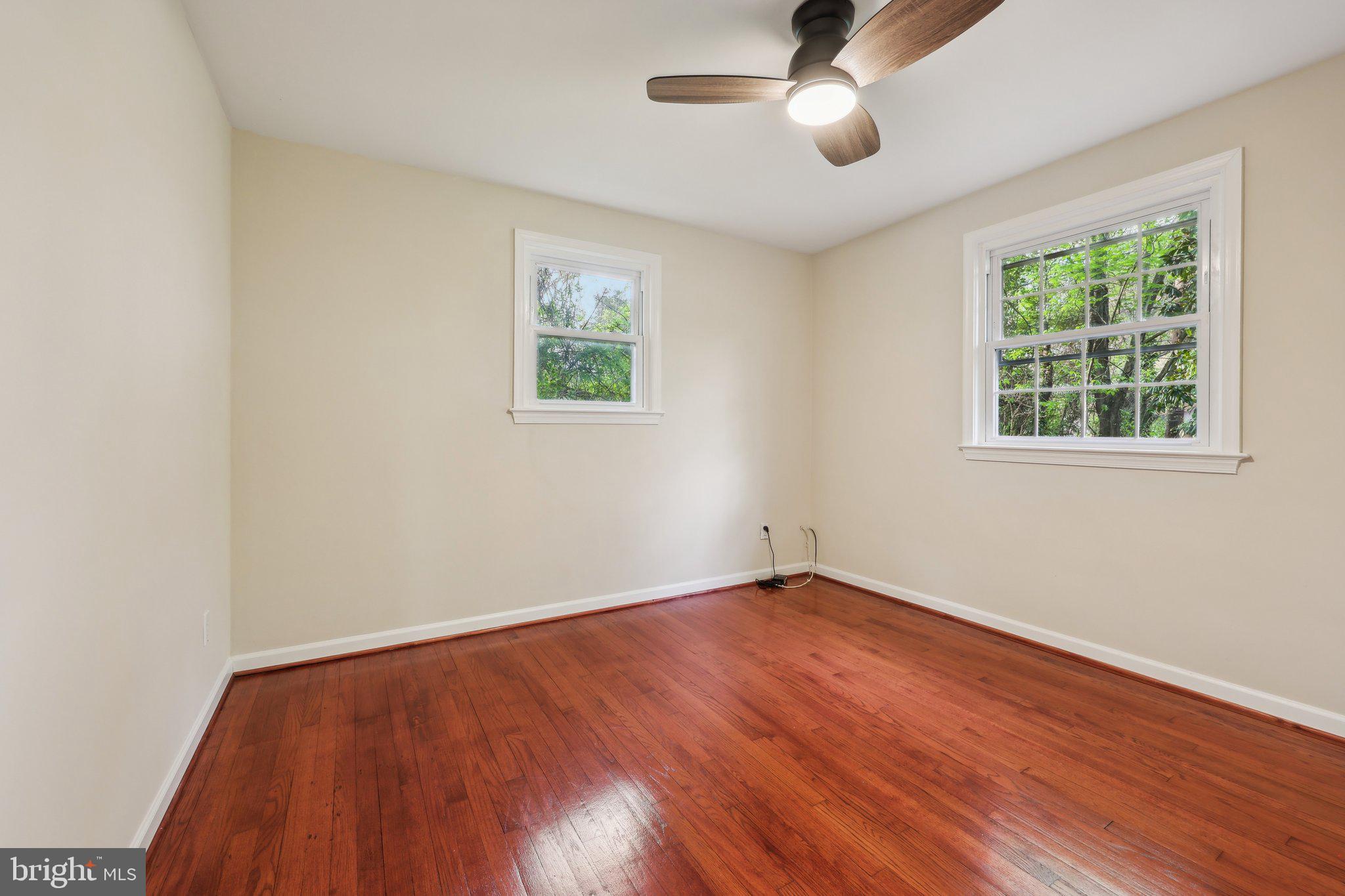 SHERWOOD FOREST - Residential