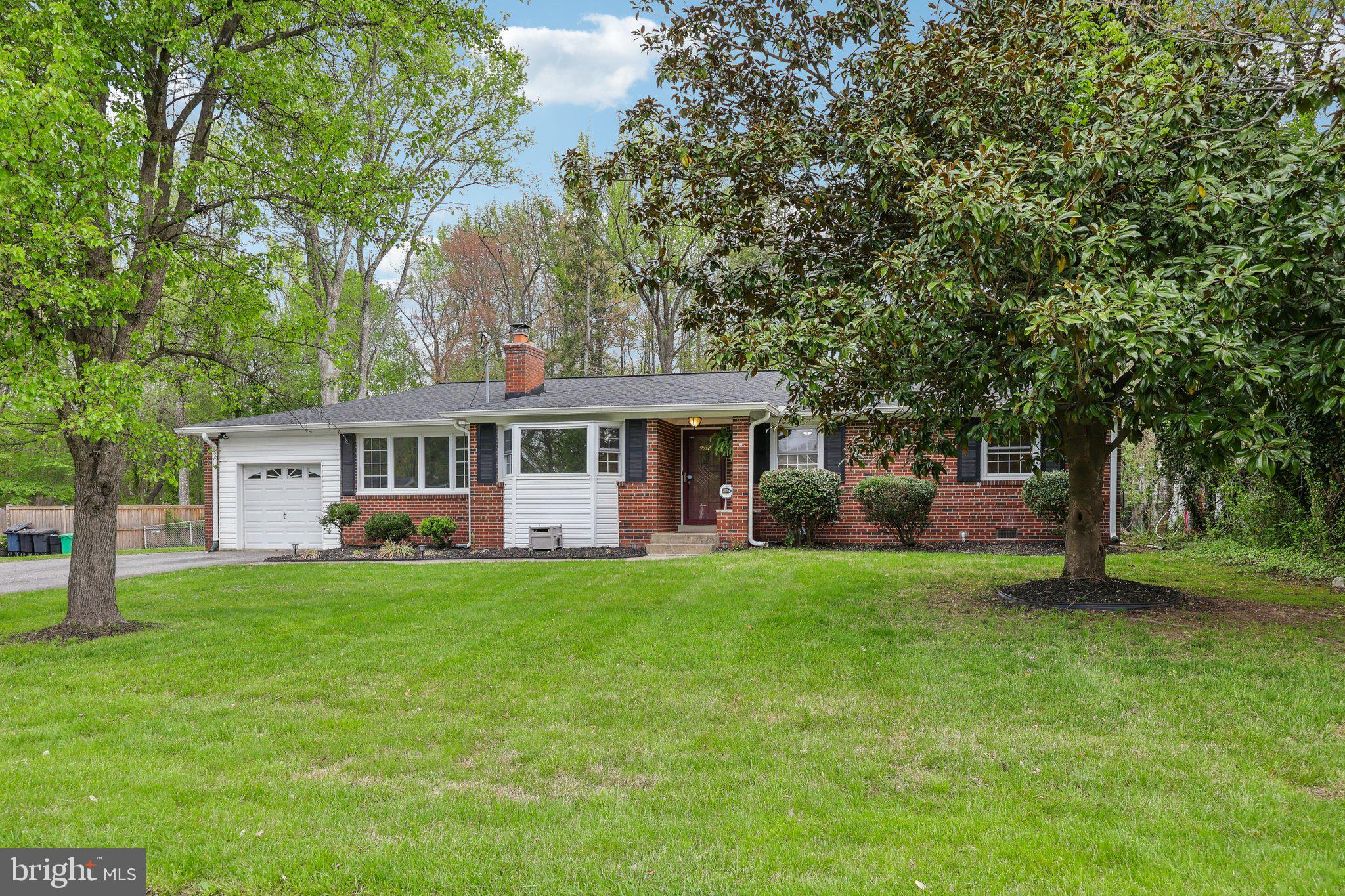 SHERWOOD FOREST - Residential