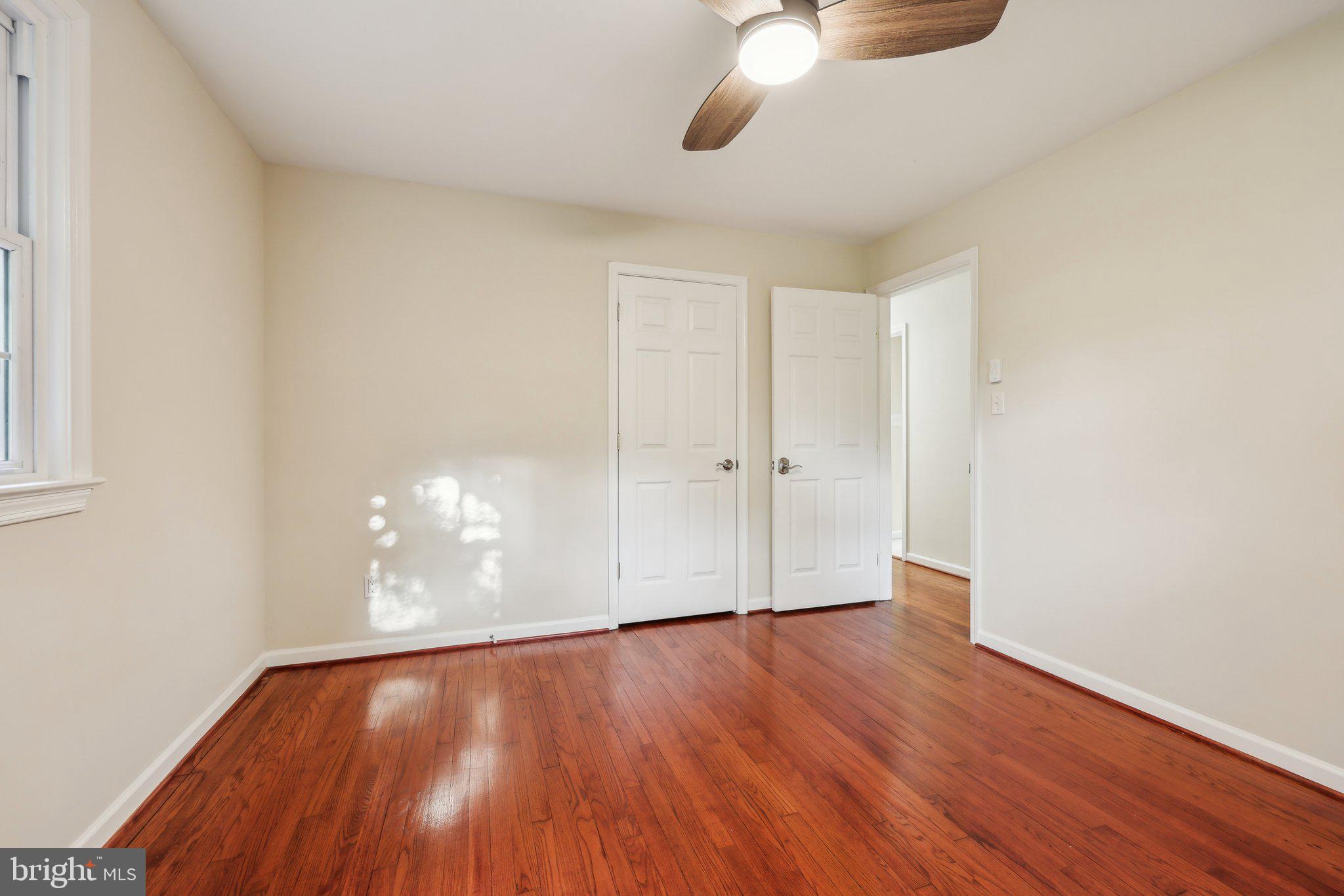 SHERWOOD FOREST - Residential