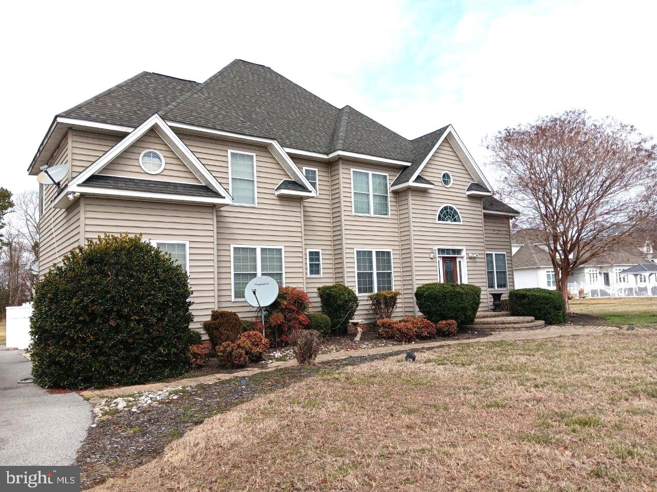 3236 NOBLE FARM ROAD