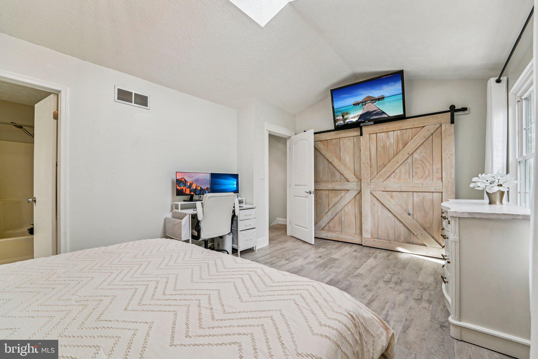 BOX HILL NORTH - Residential