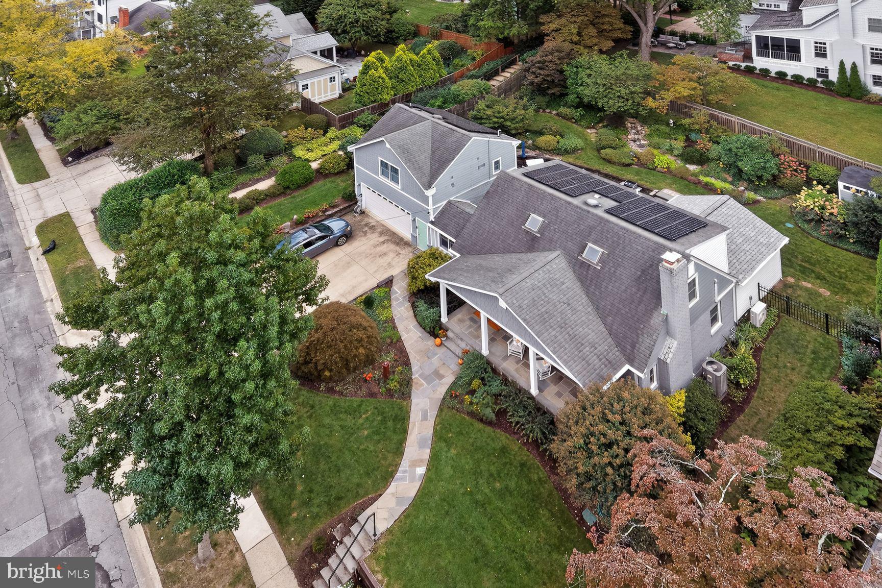 10211 OLDFIELD DRIVE