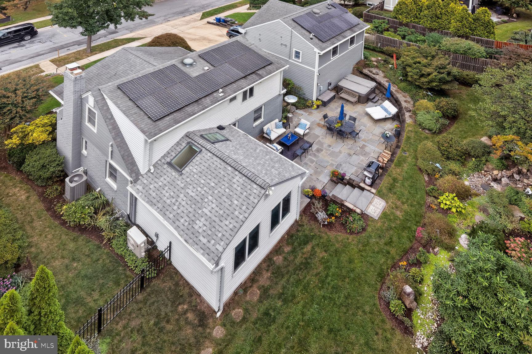 10211 OLDFIELD DRIVE