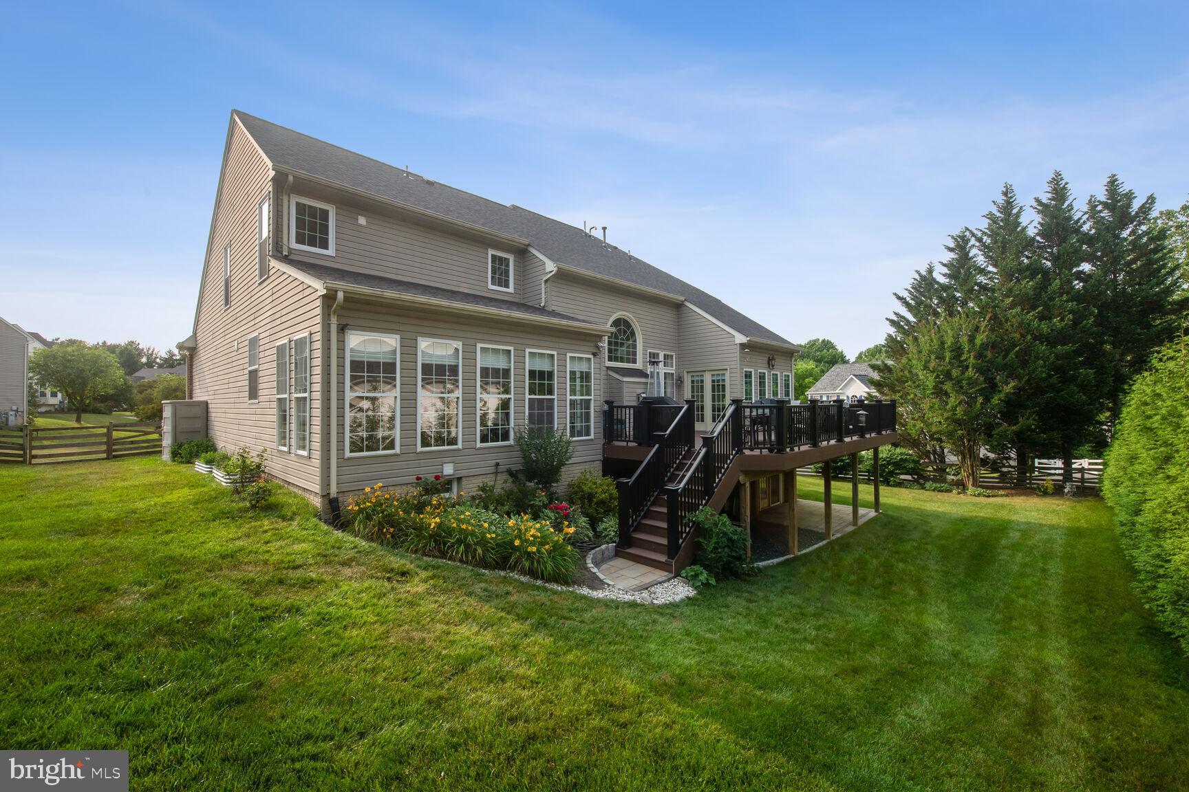 POINTERS OVERLOOK - Residential