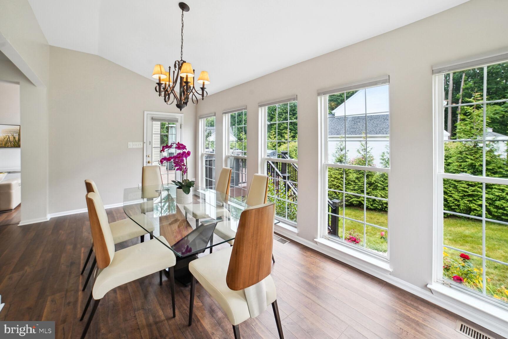 POINTERS OVERLOOK - Residential