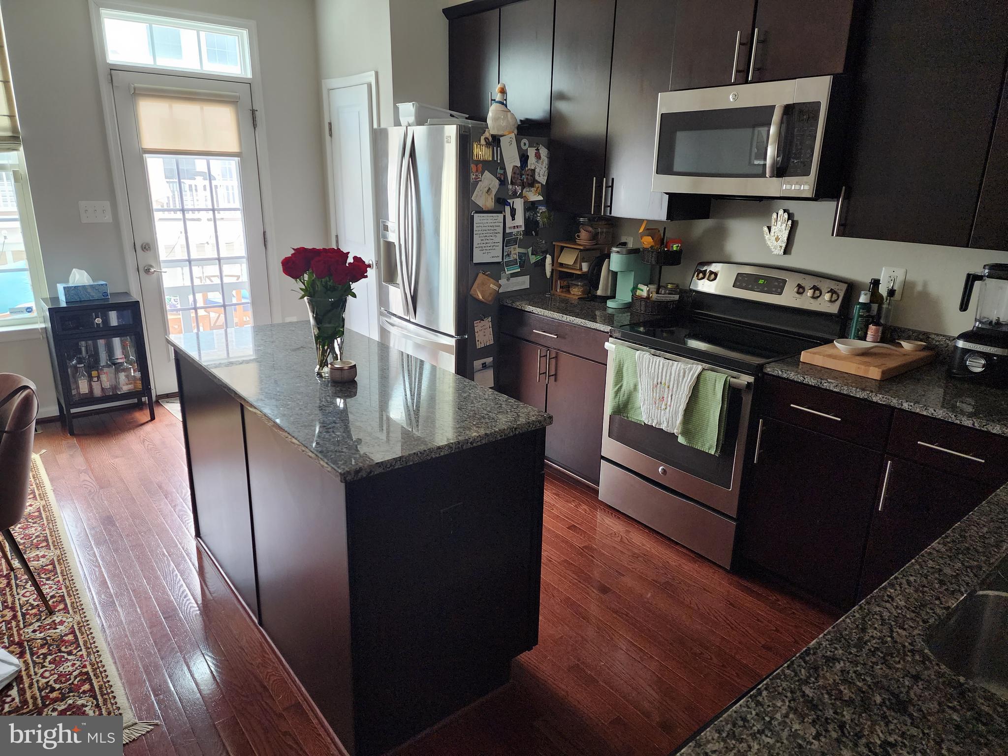 O'DONNELL SQUARE - Residential Lease