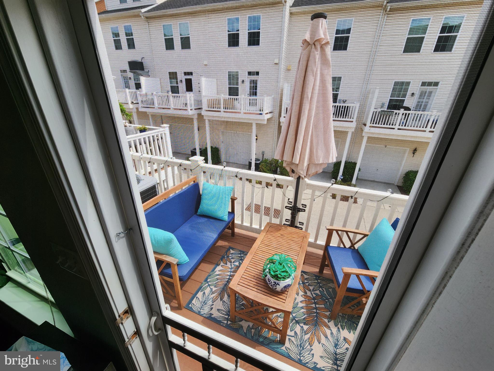 O'DONNELL SQUARE - Residential Lease