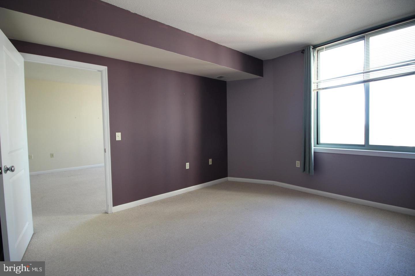 CONTINENTAL - Residential Lease