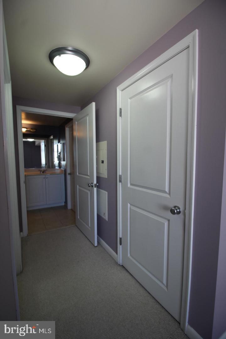 CONTINENTAL - Residential Lease