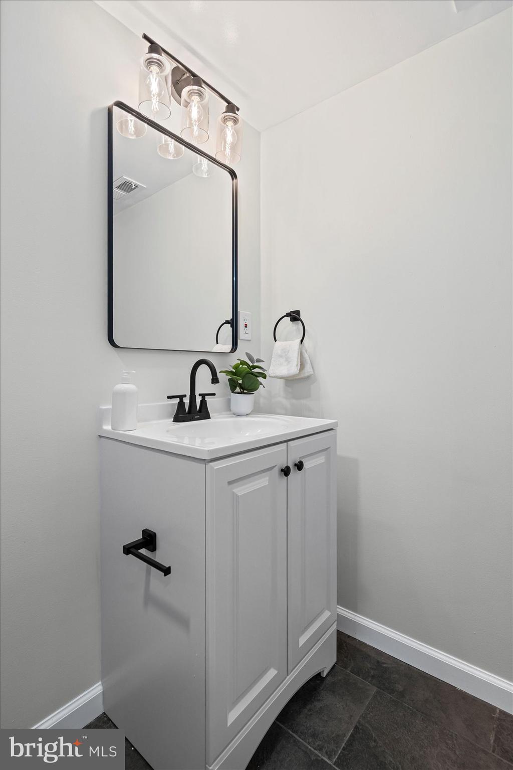 BEL AIR - Residential