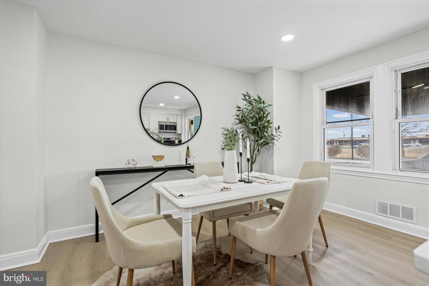 BEL AIR - Residential