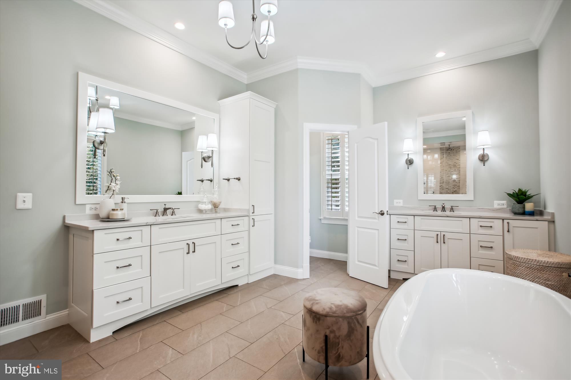 WILLOW CREEK ESTATES - Residential