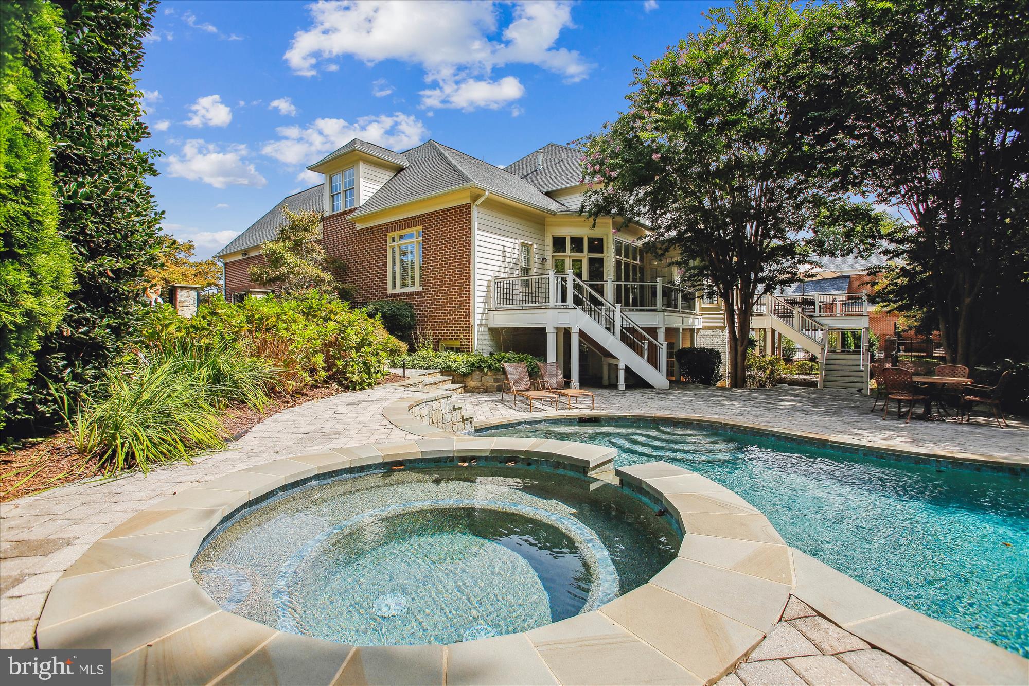 WILLOW CREEK ESTATES - Residential