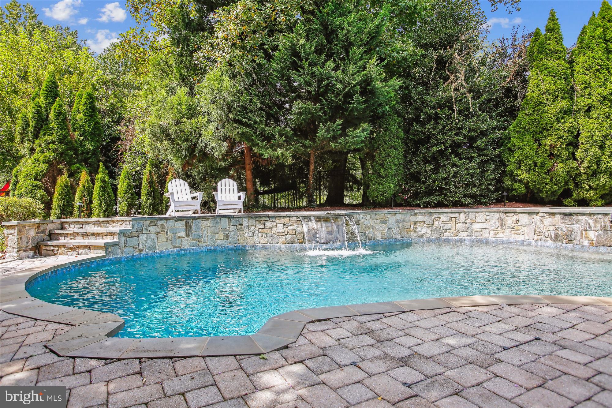 WILLOW CREEK ESTATES - Residential