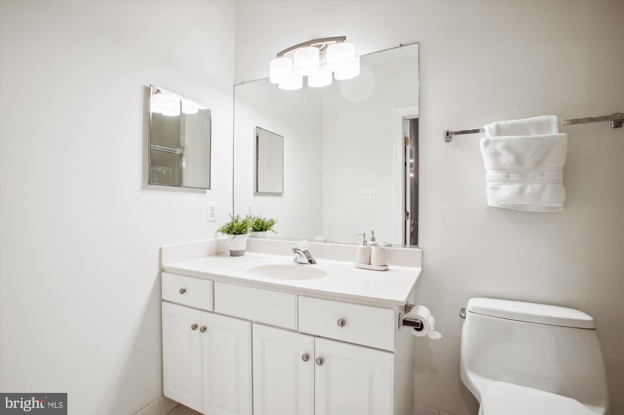 WILLOW CREEK ESTATES - Residential