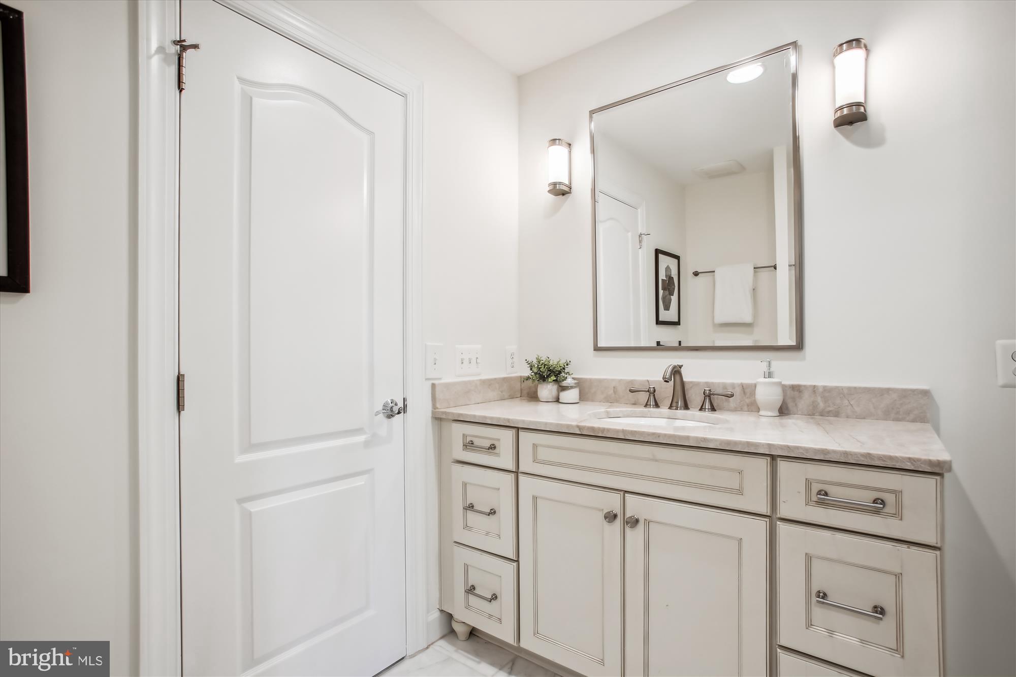 WILLOW CREEK ESTATES - Residential