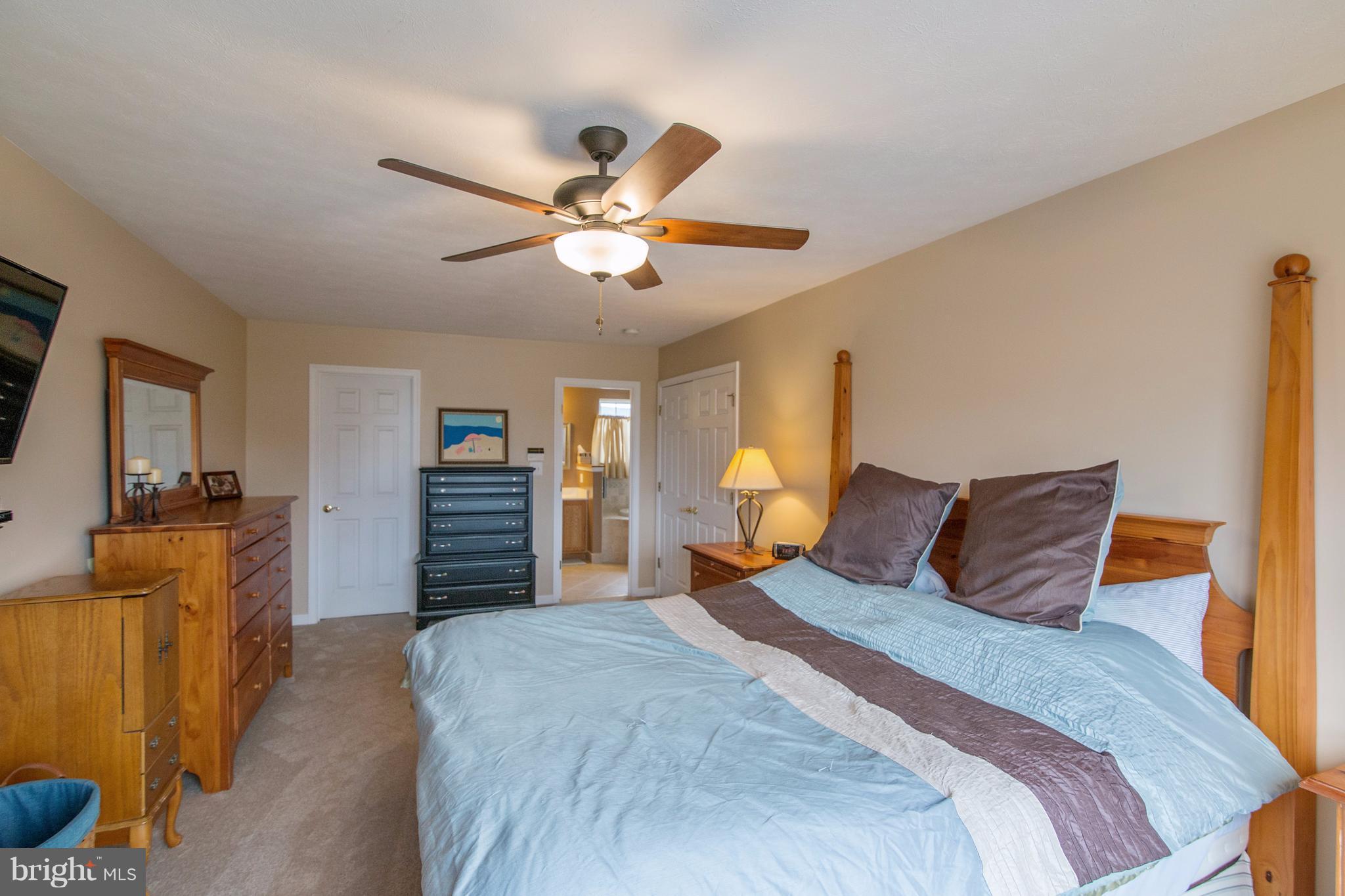 BEACHWOOD ESTATES - Residential