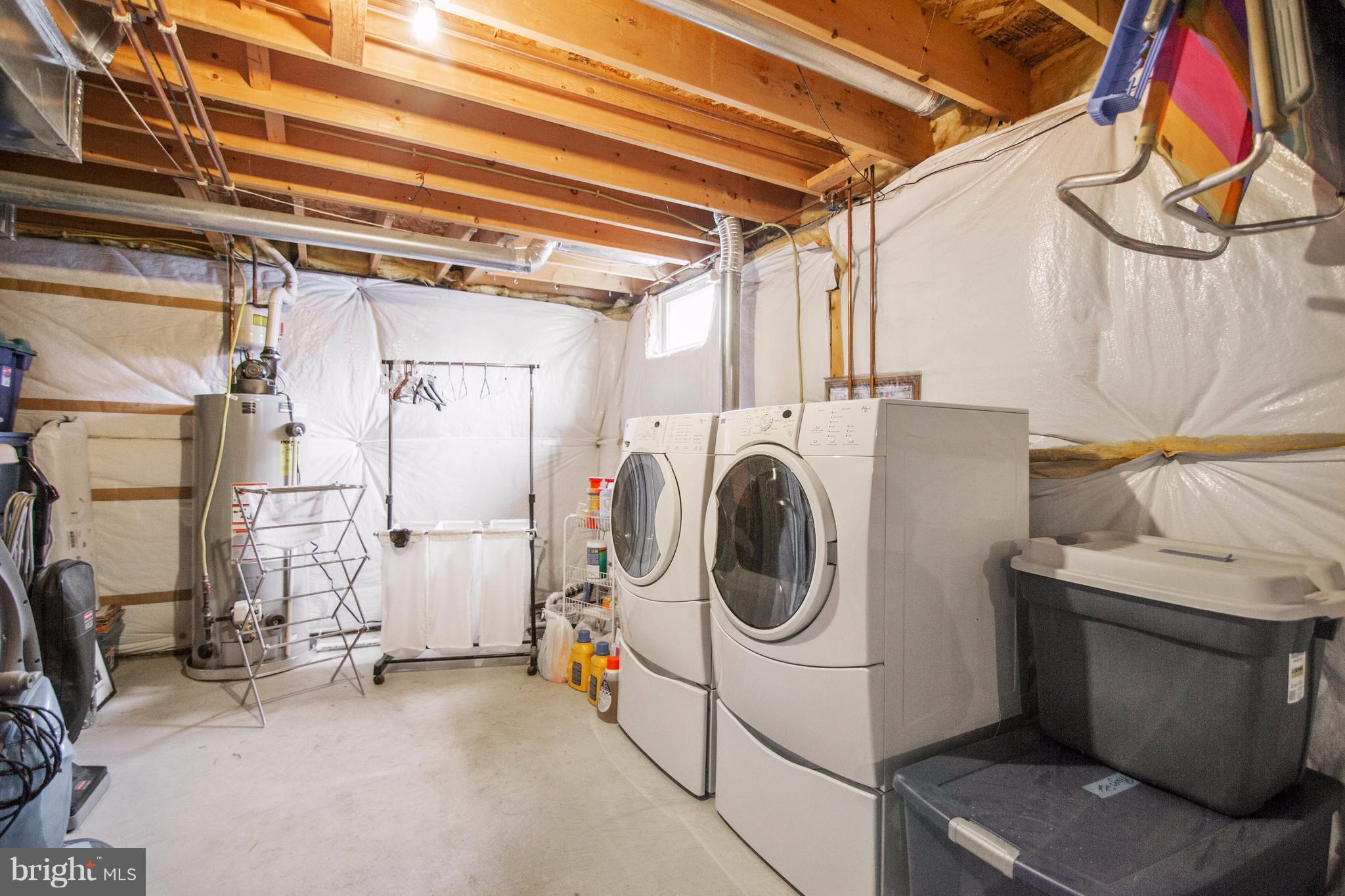 BEACHWOOD ESTATES - Residential