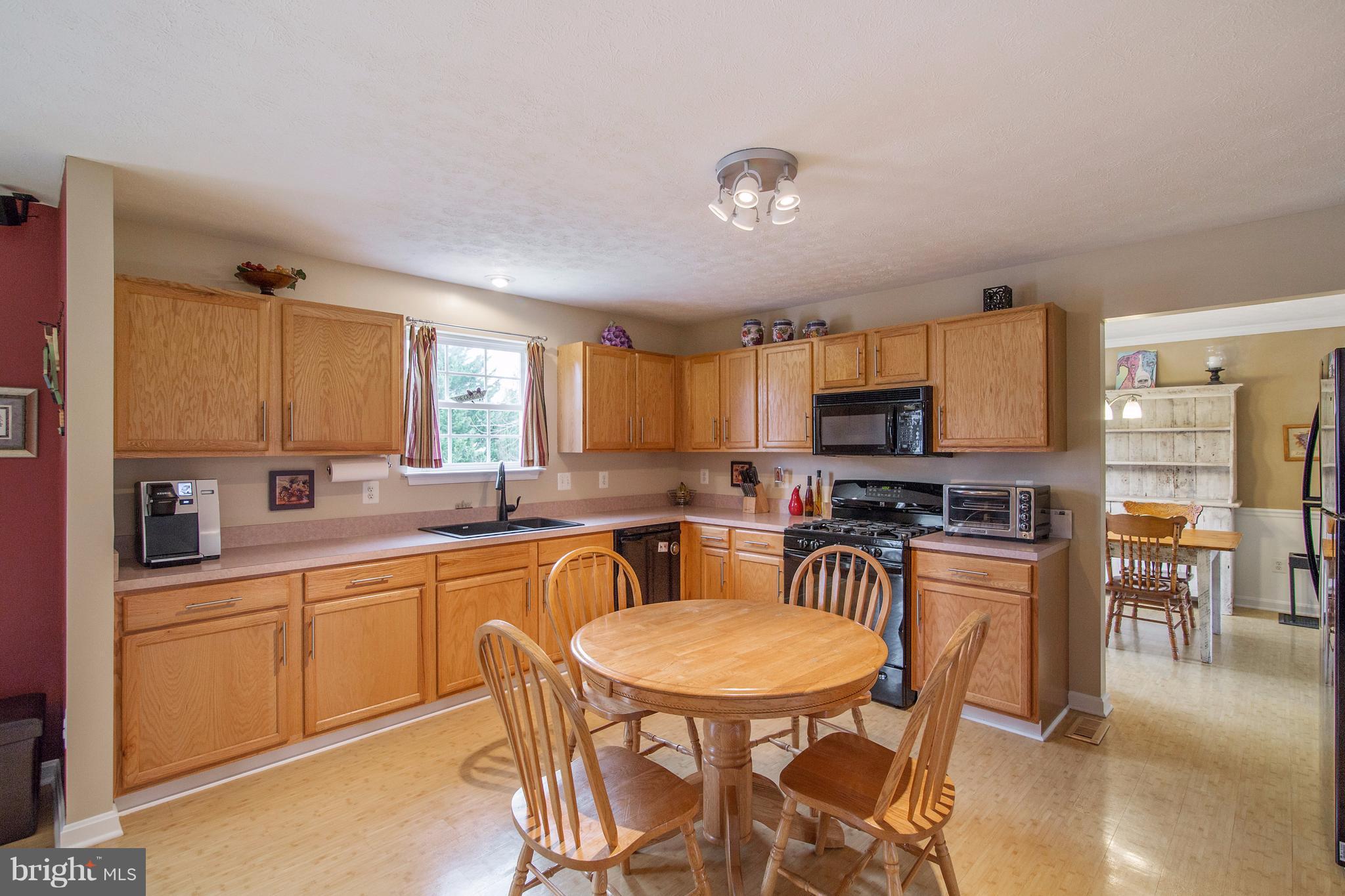 BEACHWOOD ESTATES - Residential