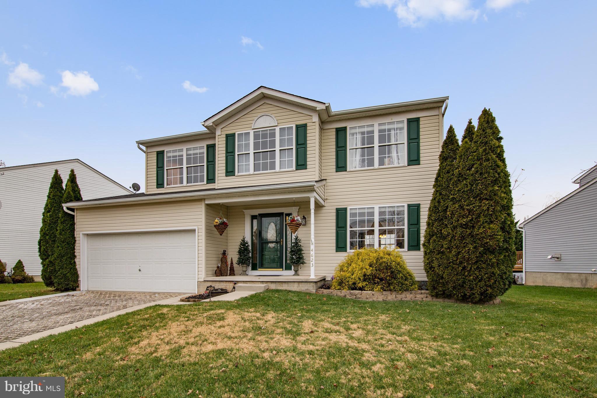 BEACHWOOD ESTATES - Residential