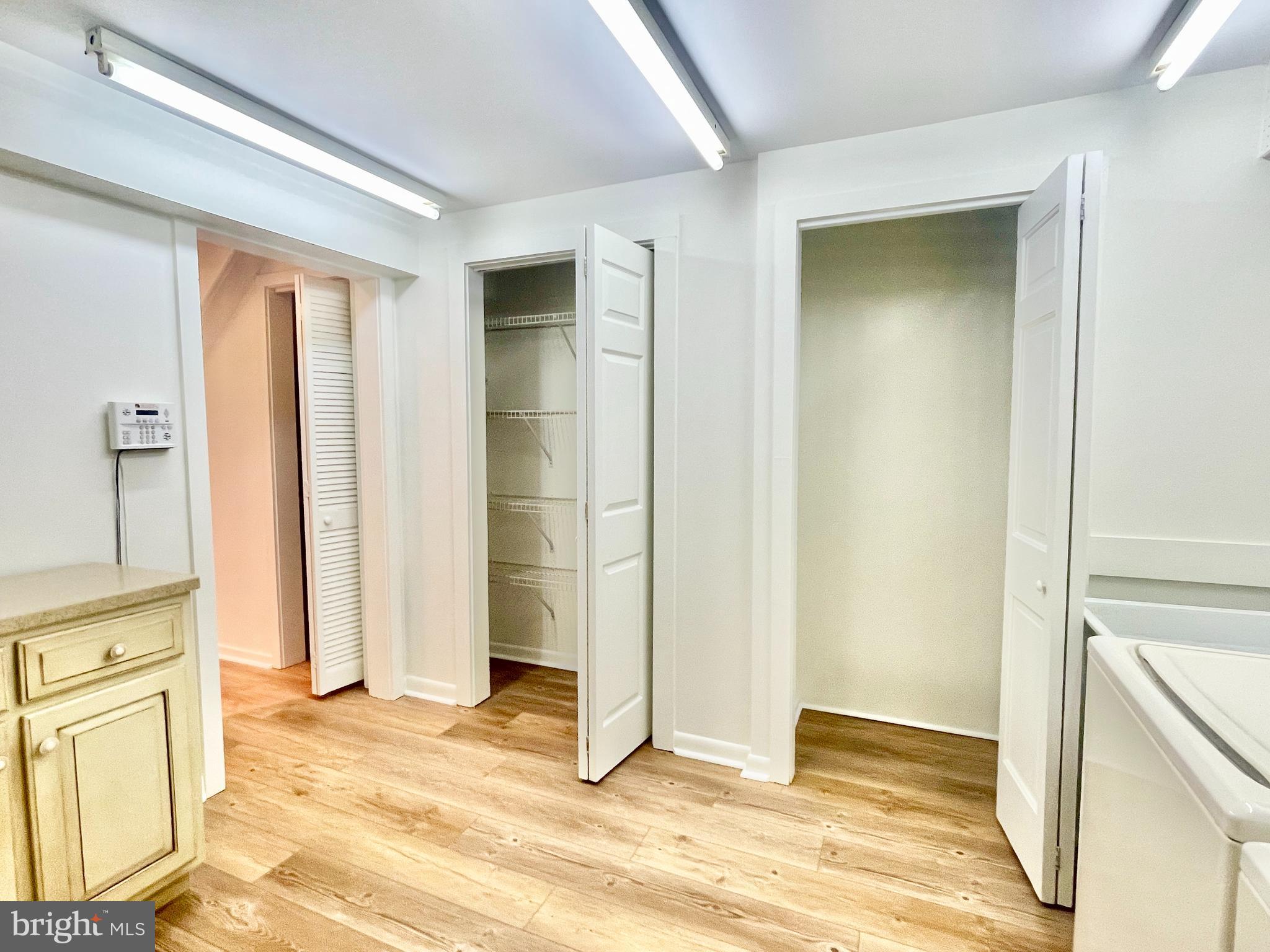 COLONY HEIGHTS - Residential