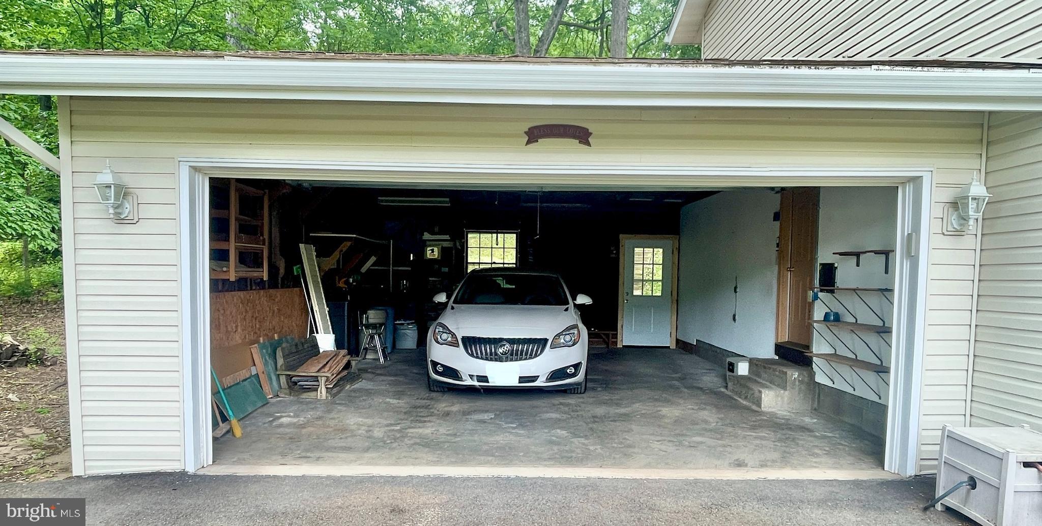 COLONY HEIGHTS - Residential