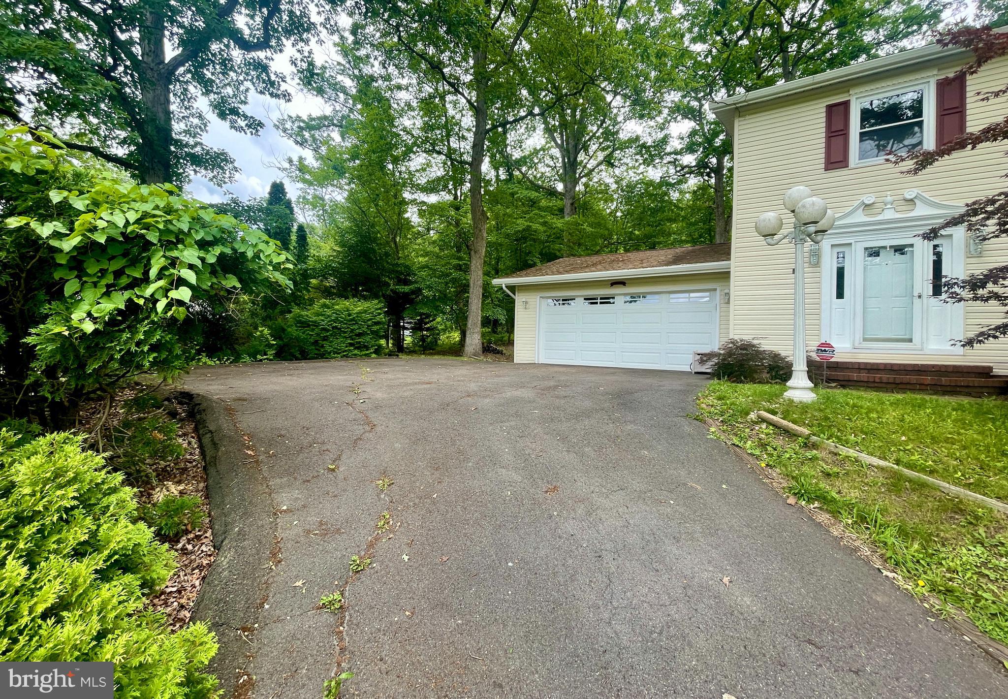 COLONY HEIGHTS - Residential