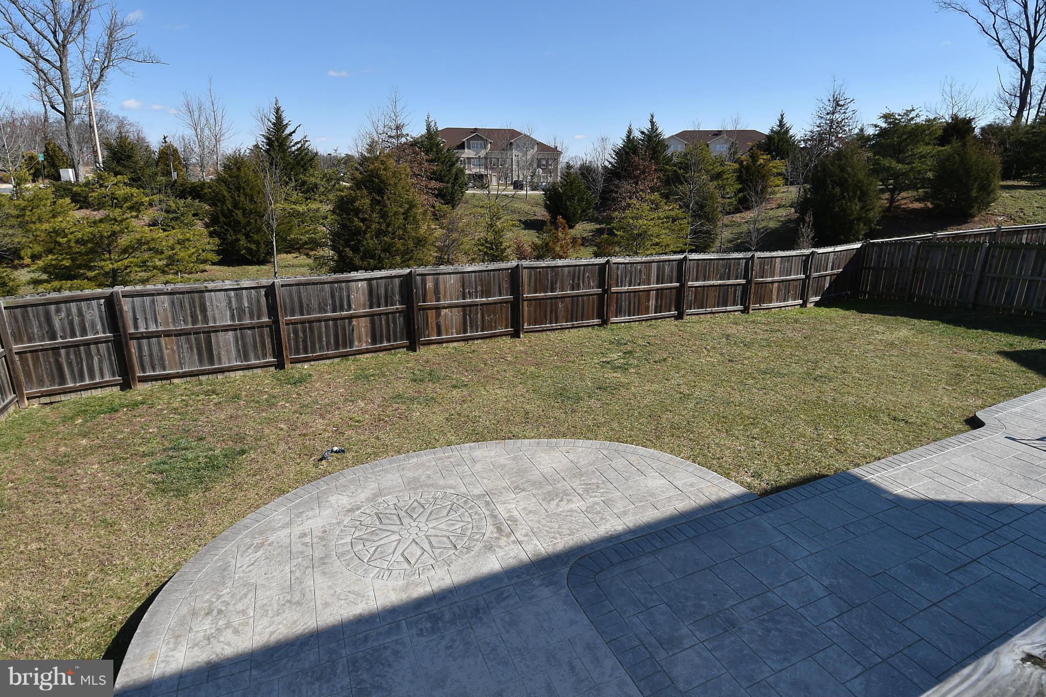 GARRISON WOODS - Residential