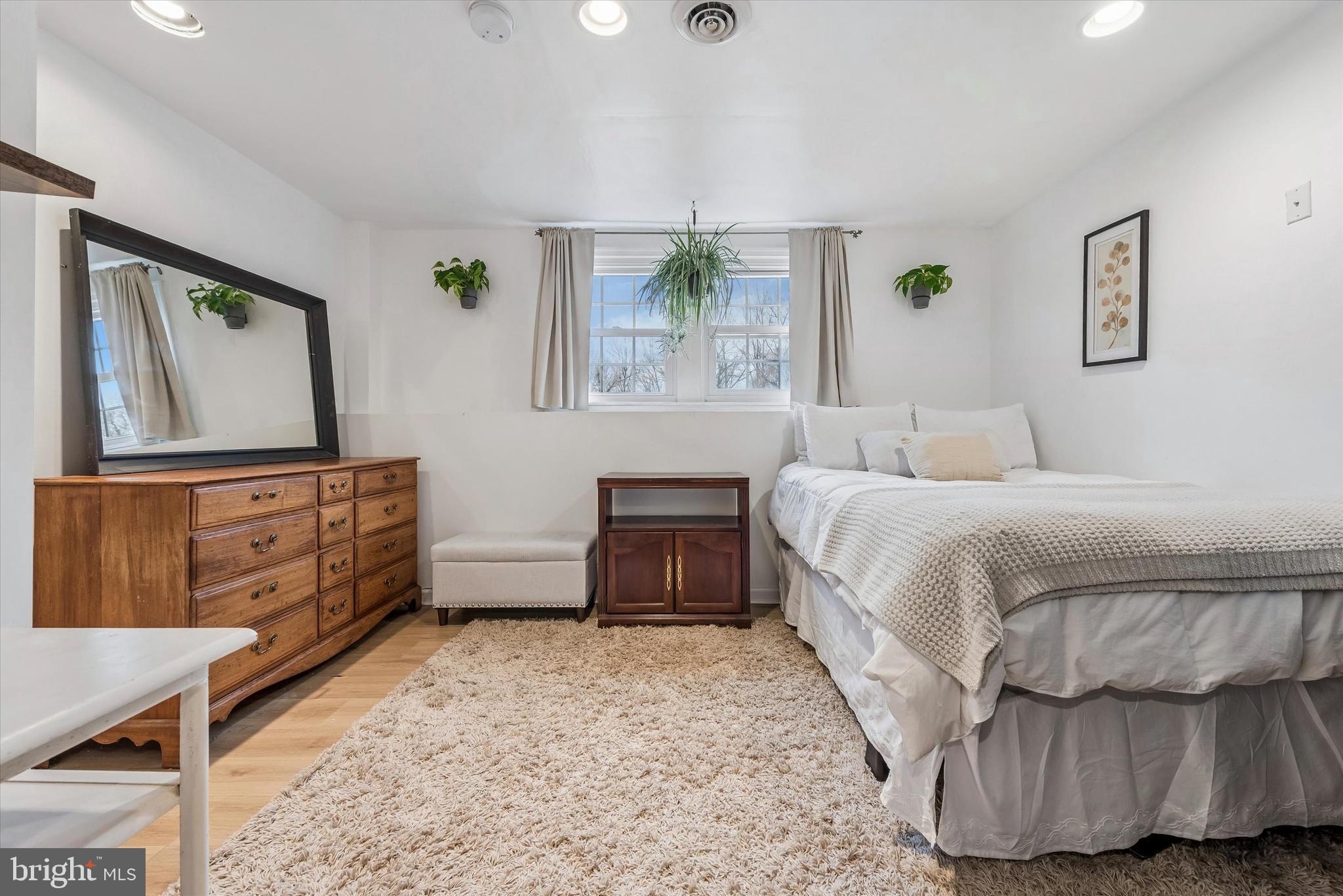 HIDDEN FOREST - Residential