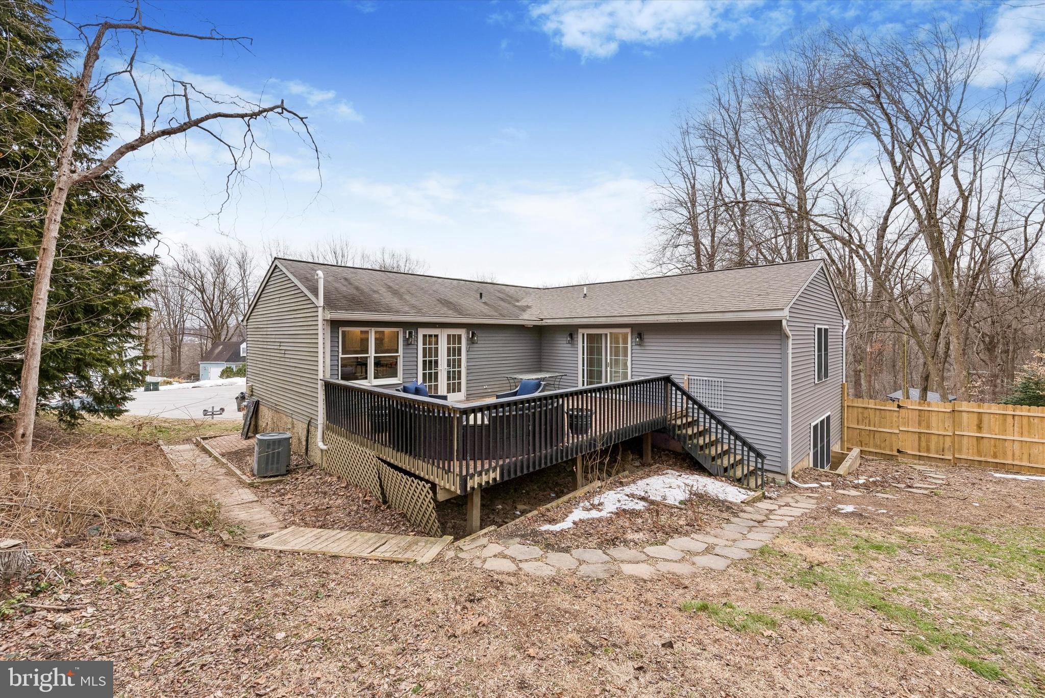 HIDDEN FOREST - Residential
