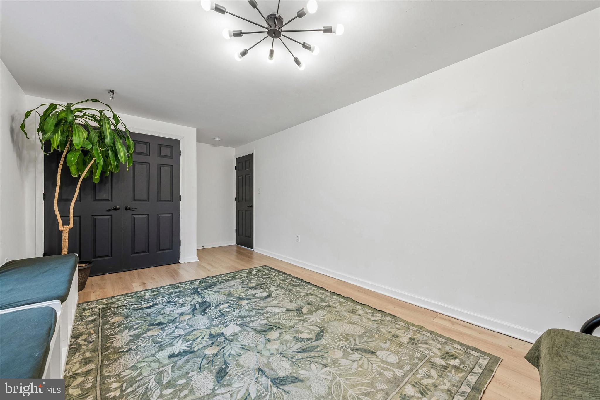 HIDDEN FOREST - Residential