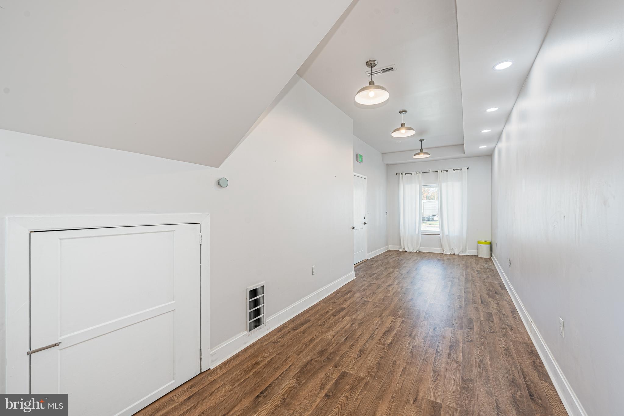 PARKVILLE - Residential