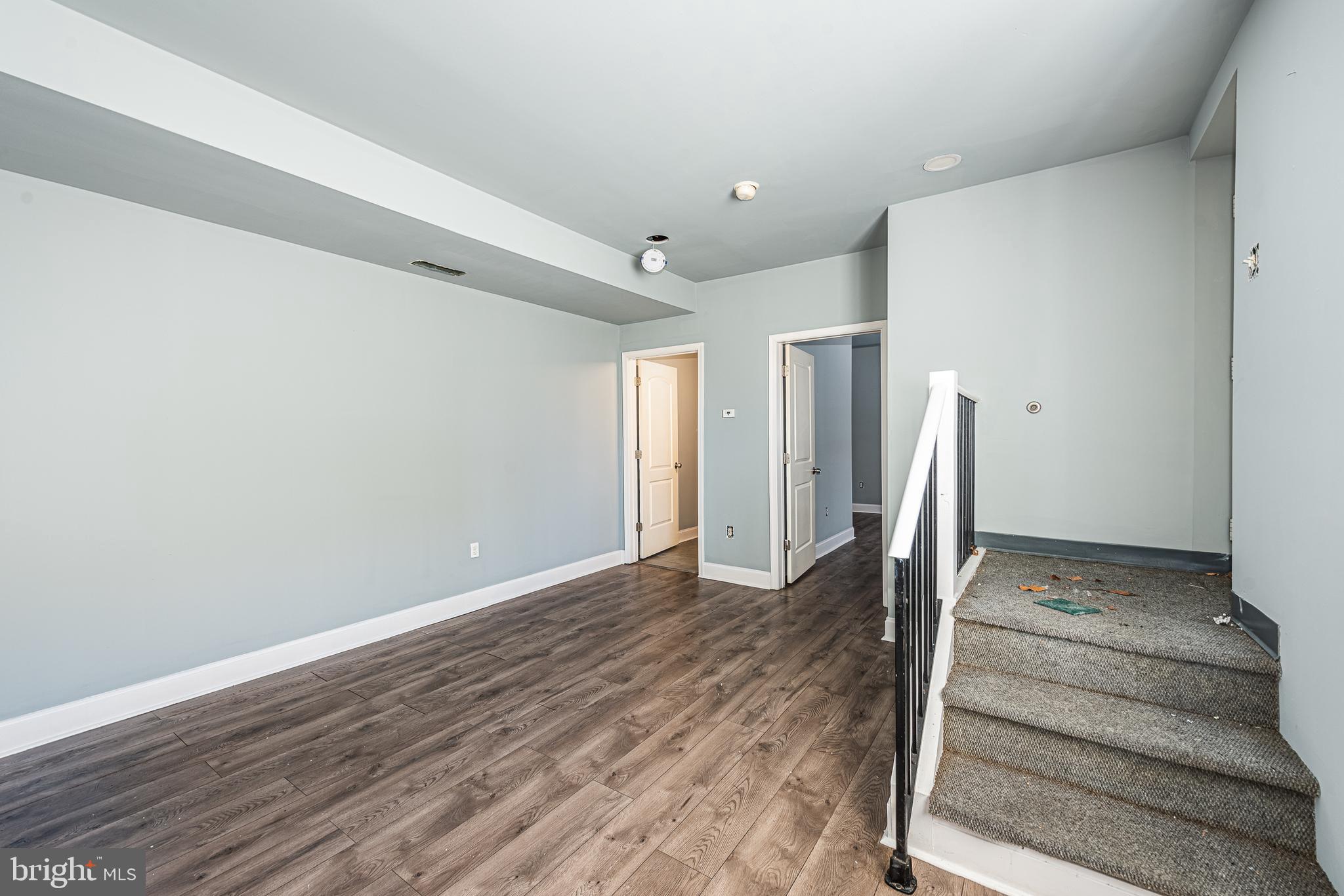 PARKVILLE - Residential