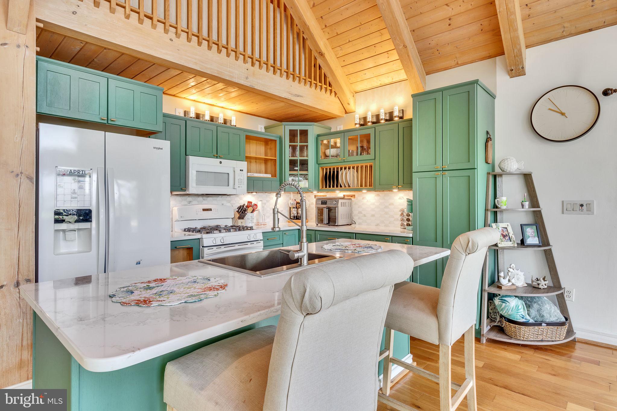 MALLARD BAY - Residential