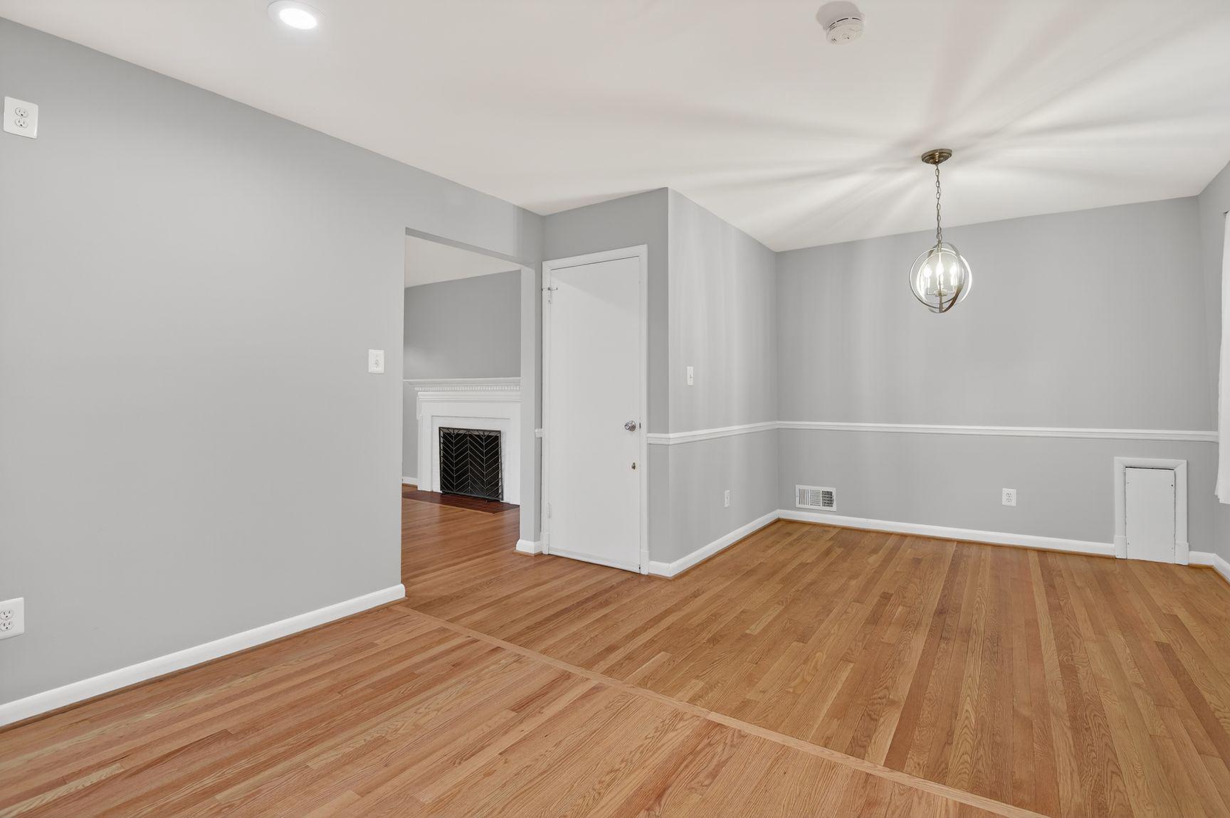 MCLEAN VILLAGE - Residential