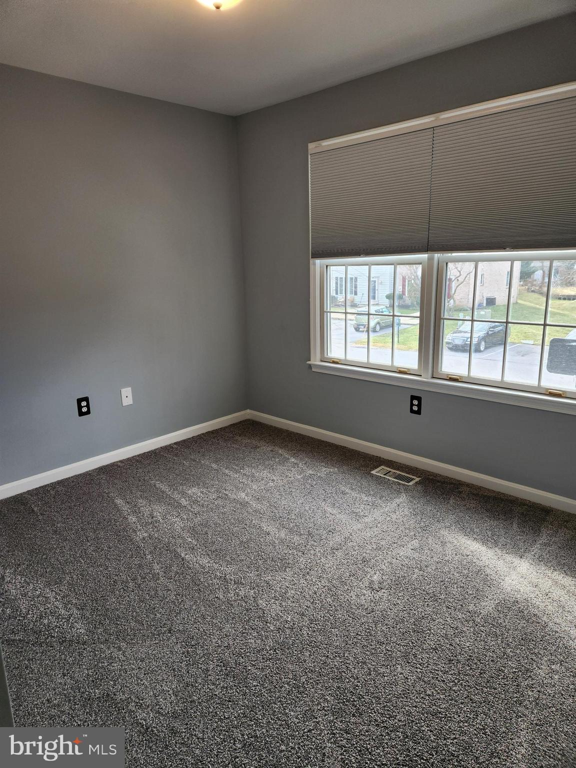 SPRING MILLS - Residential Lease