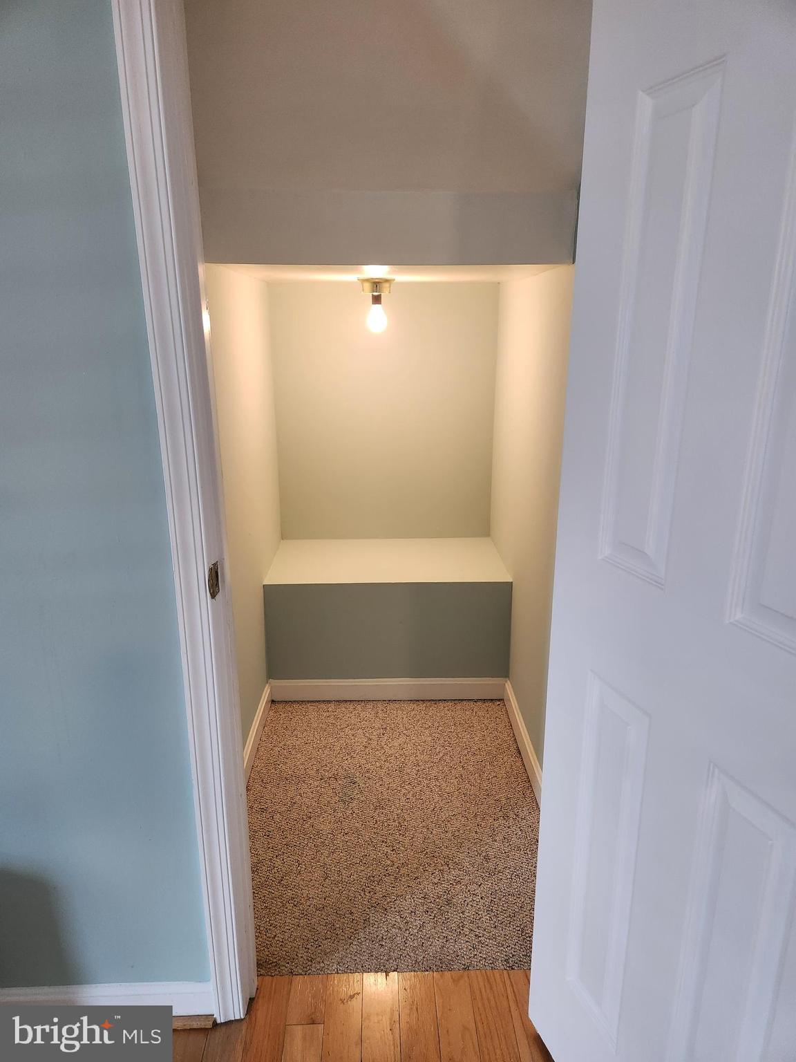 SPRING MILLS - Residential Lease