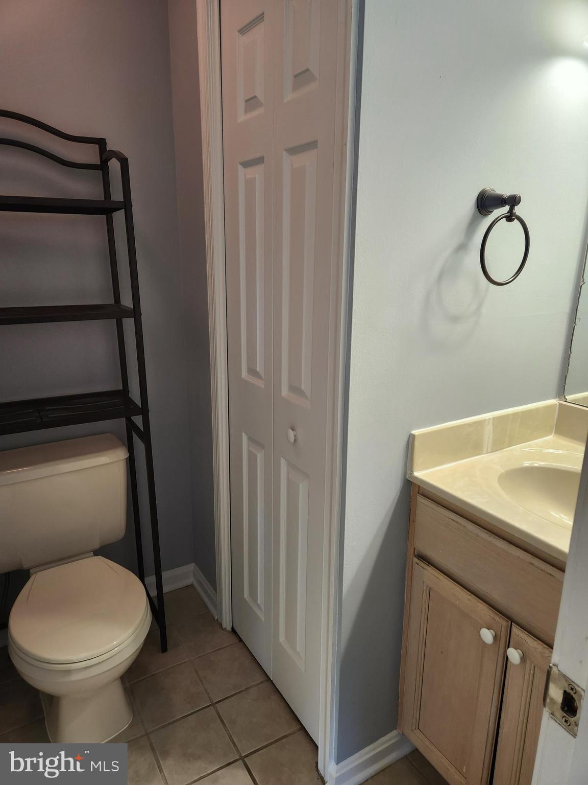 SPRING MILLS - Residential Lease