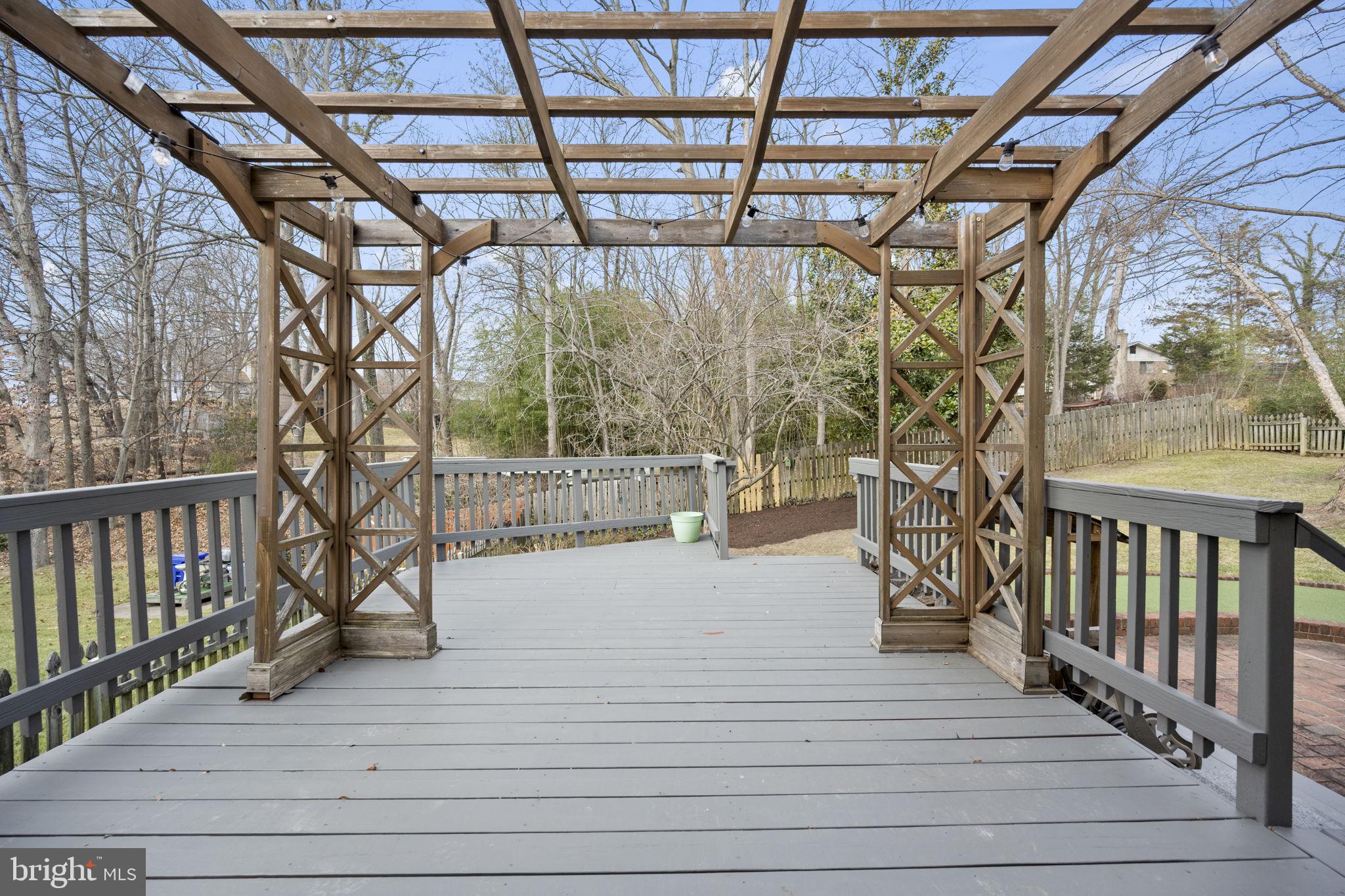 ROLLING FOREST - Residential