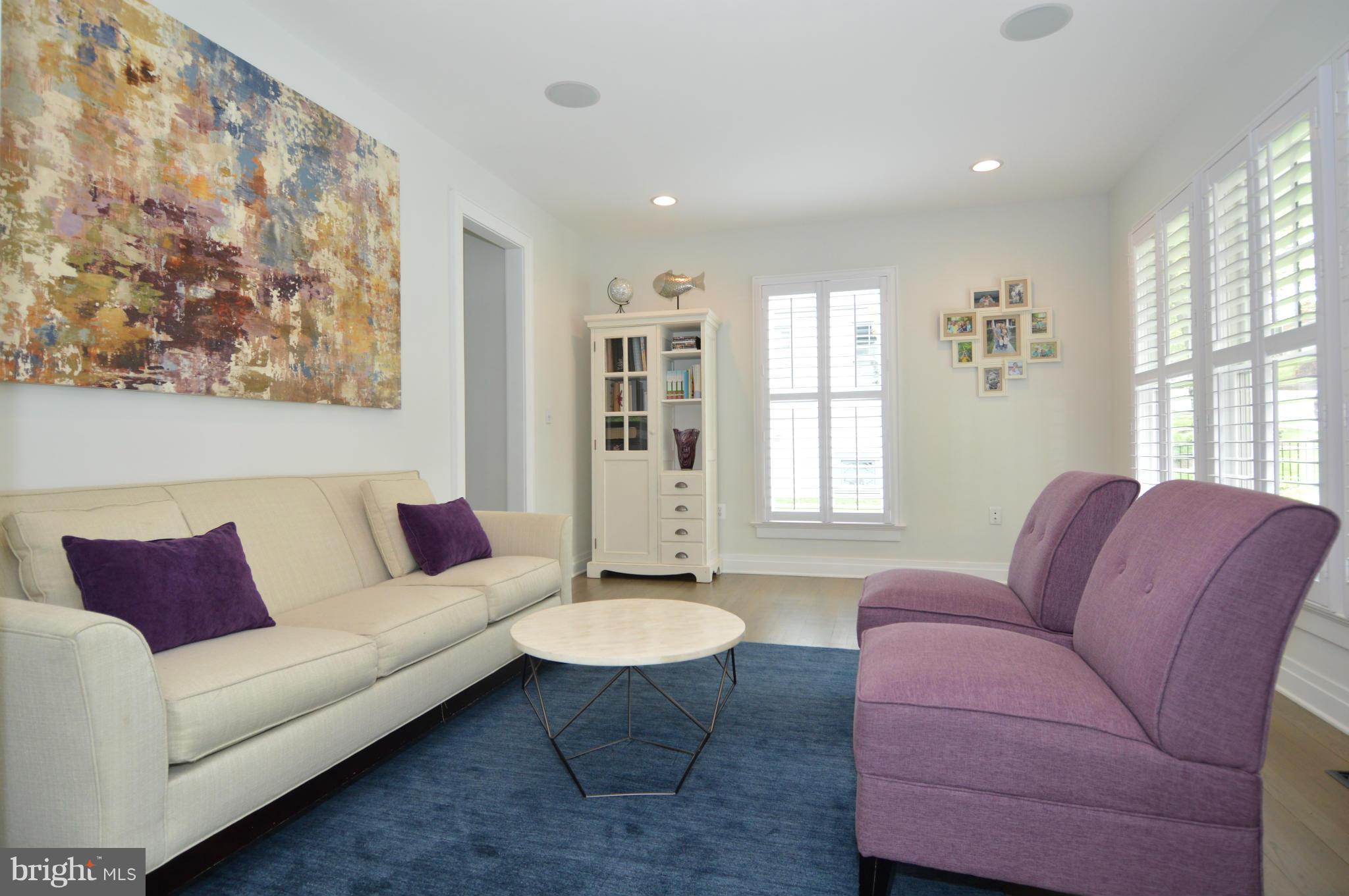 TUCKAHOE VILLAGE - Residential