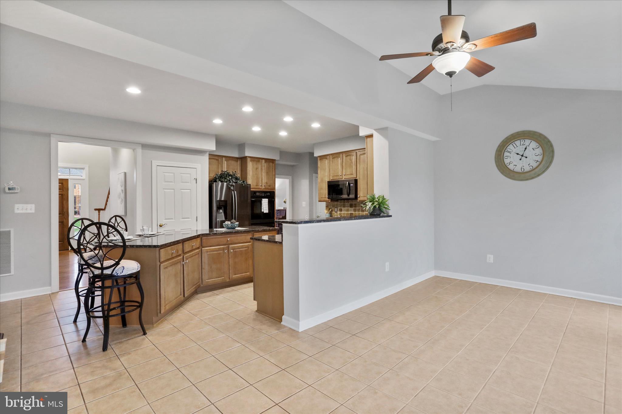 ELMWOOD FARM - Residential