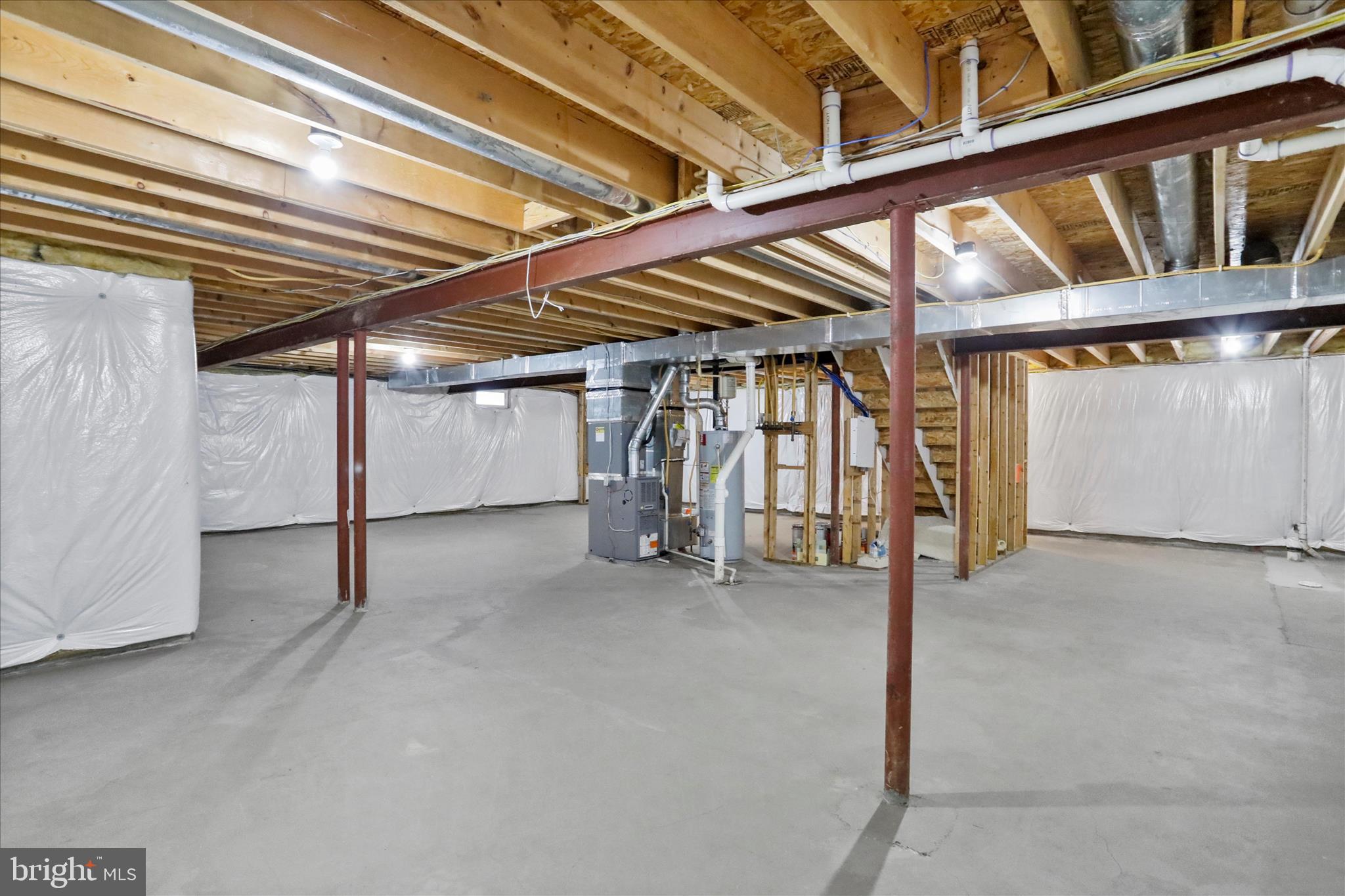 ELMWOOD FARM - Residential