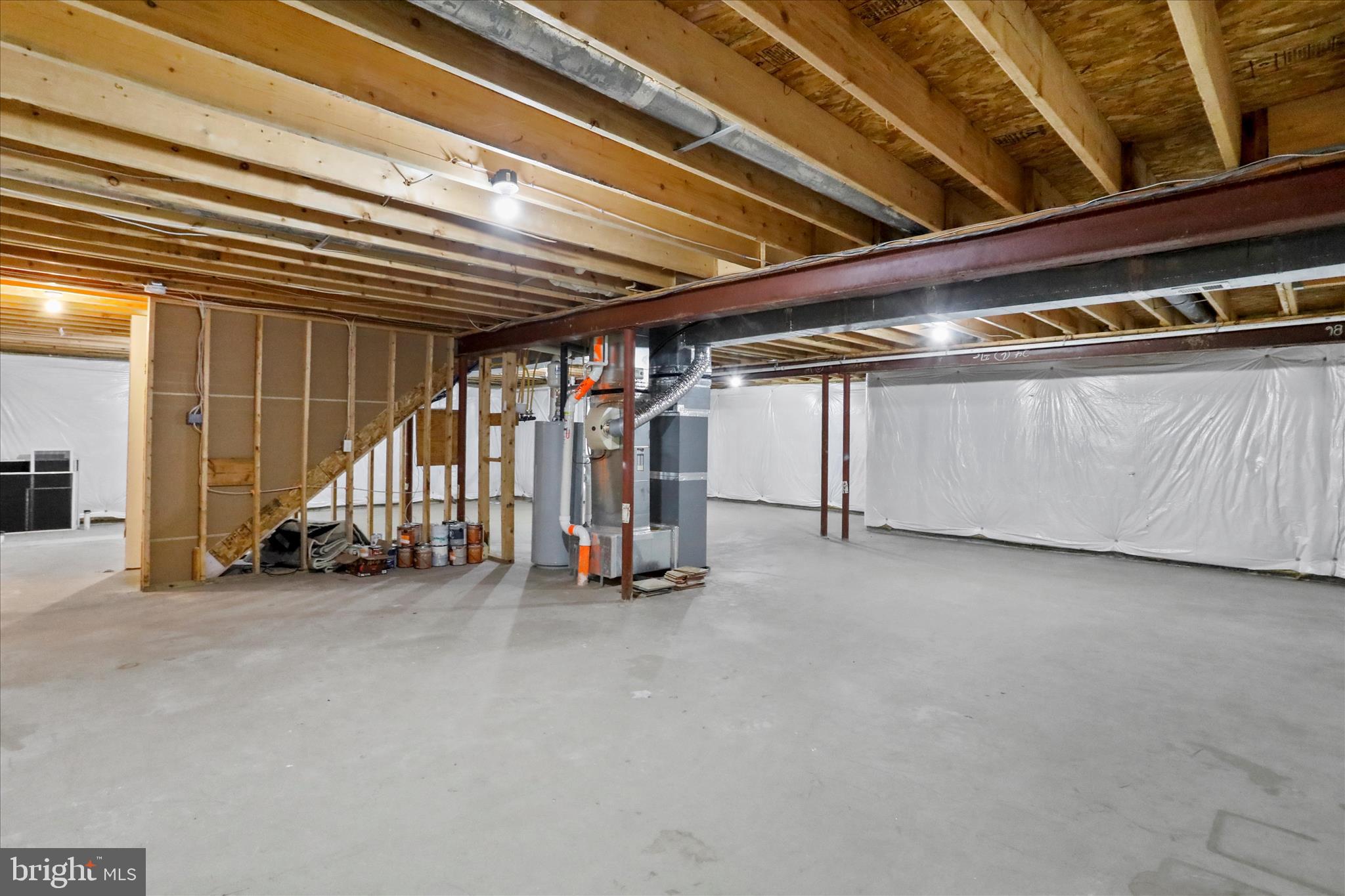 ELMWOOD FARM - Residential