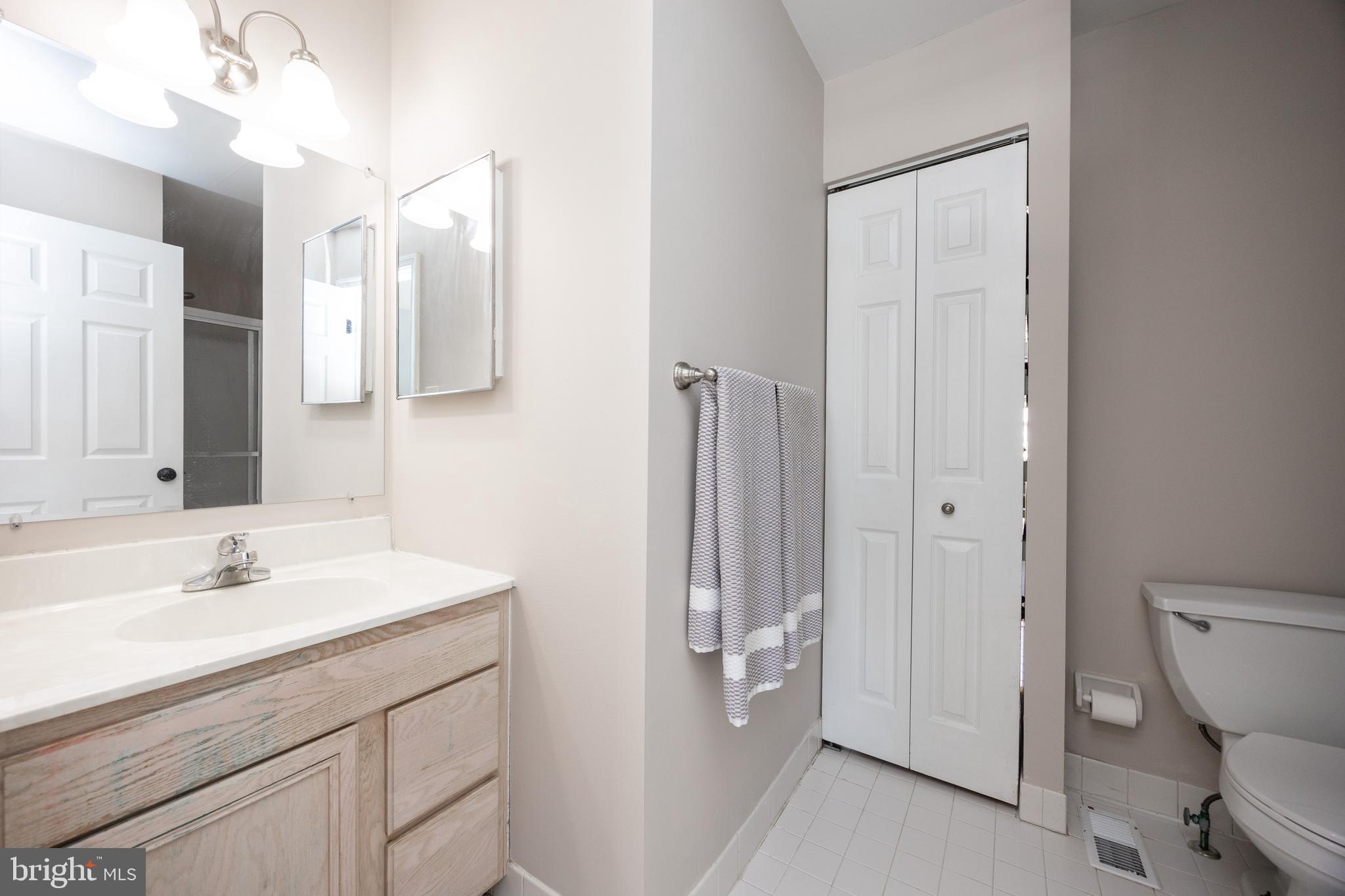 SOMERSET - Residential