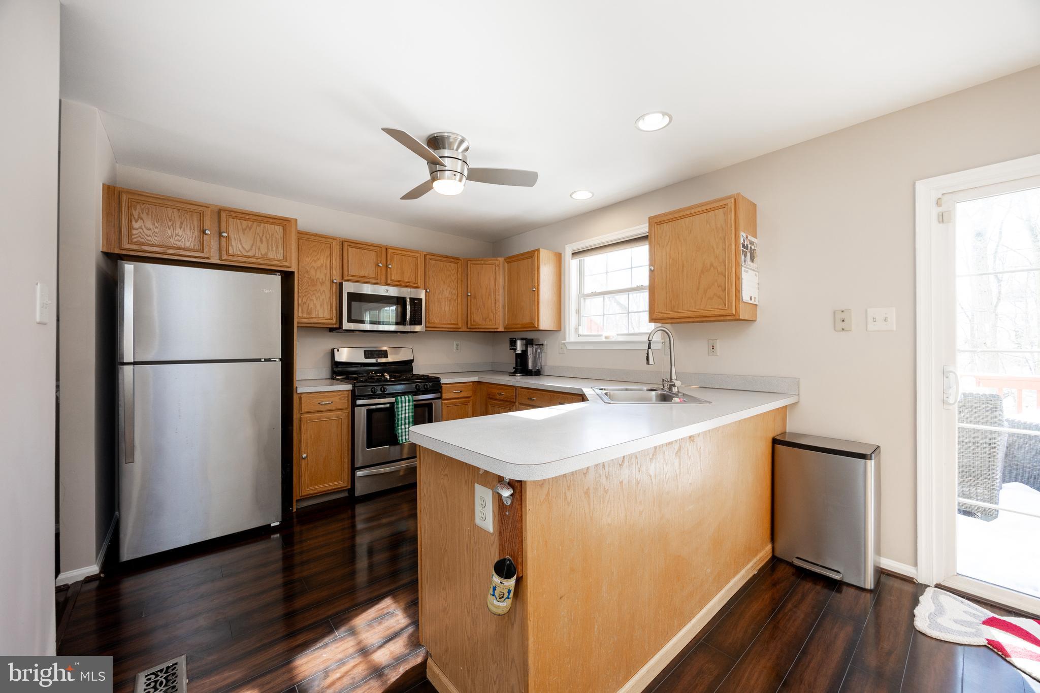 SOMERSET - Residential