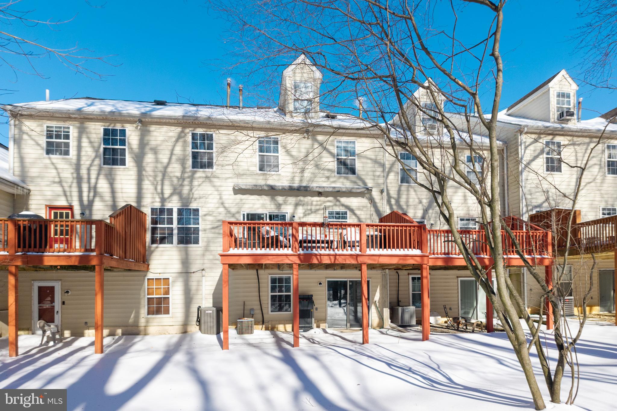 SOMERSET - Residential