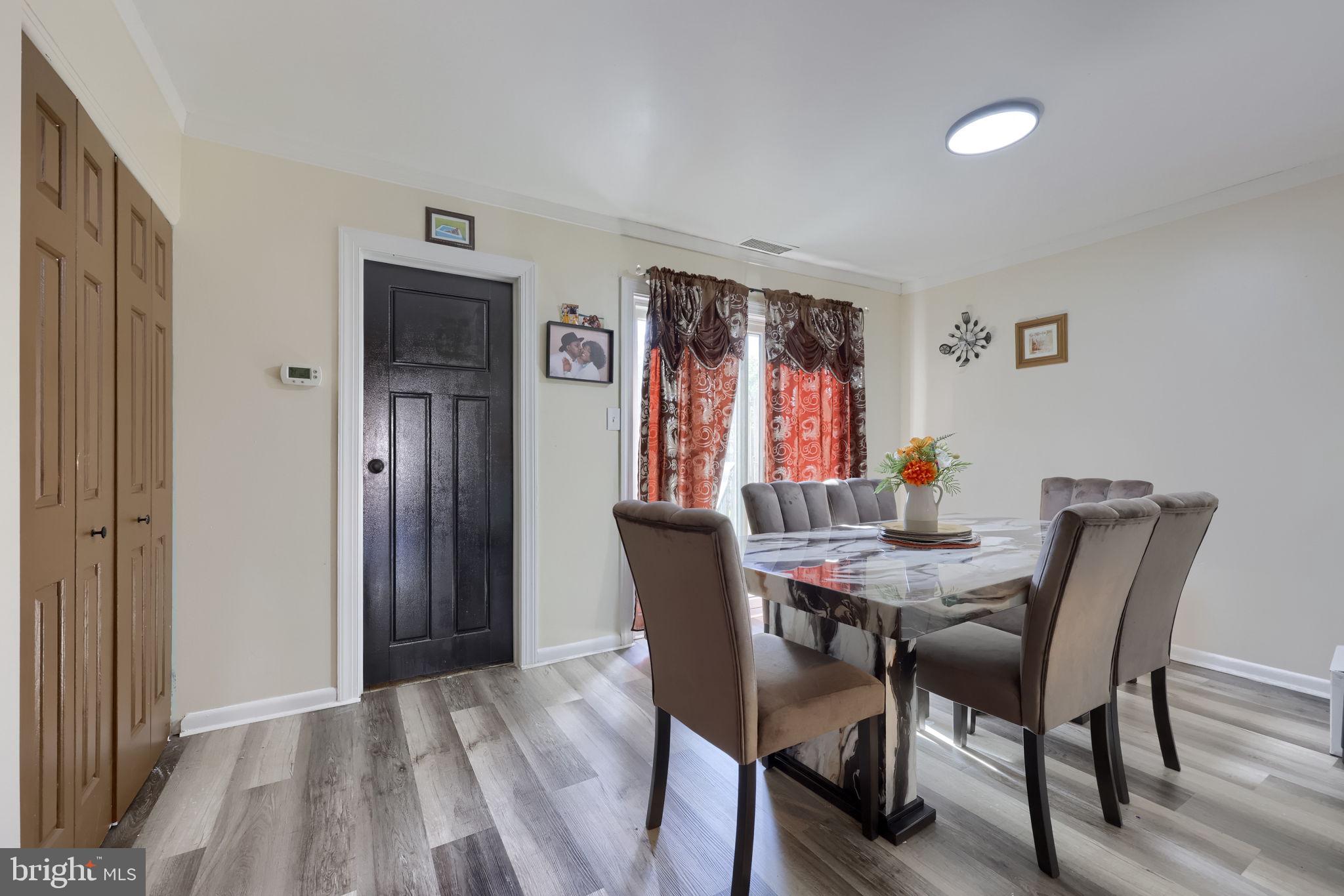 SHREINER VILLAGE - Residential