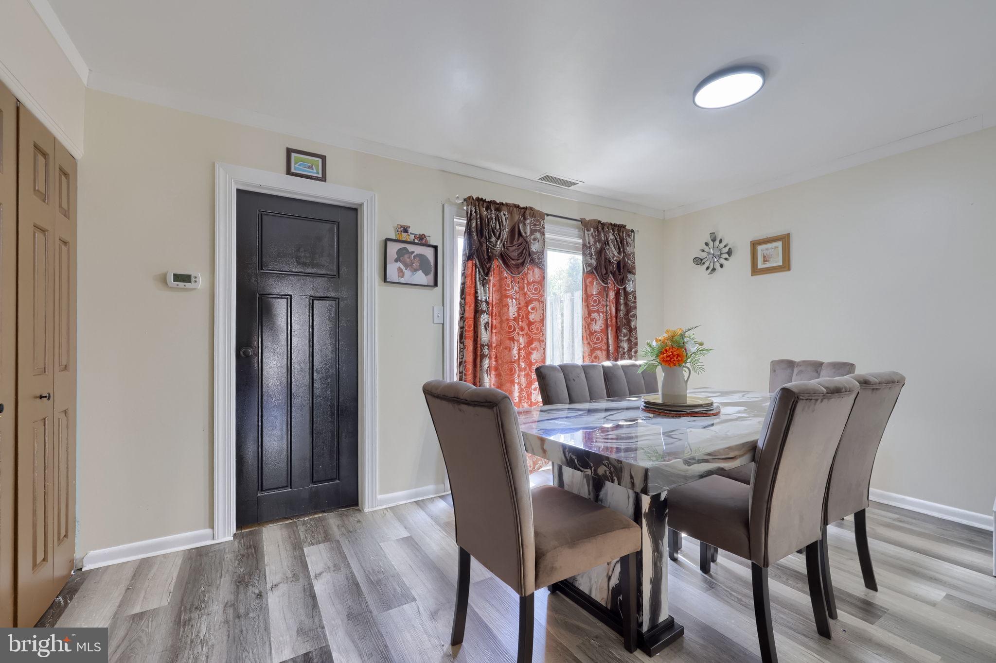 SHREINER VILLAGE - Residential